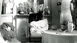 Šlapios vejos vaizdo įrašas (Jen Capone) - 2022-02-17 04:21:46